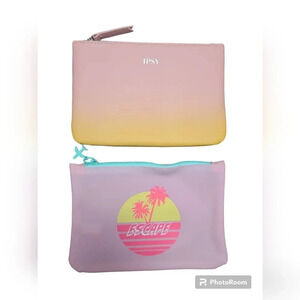 Bundle of 2 EUC Ipsy Glam Bags